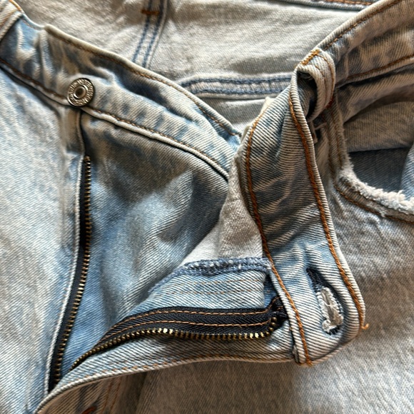 Abercrombie Curve Love 90s Relaxed Jean High Rise - Picture 3 of 5